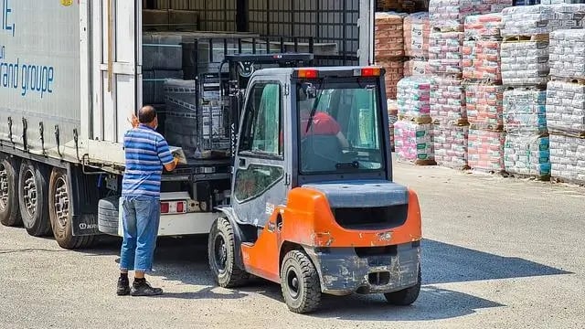 forklifter forklifter